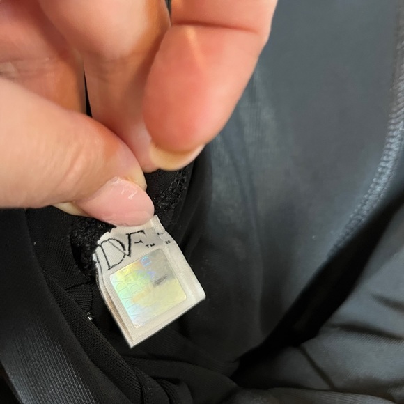 Diane Von Furstenberg DVF Black Tillie Lace Short Romper V Neck Tie Waist 4 - Picture 12 of 15